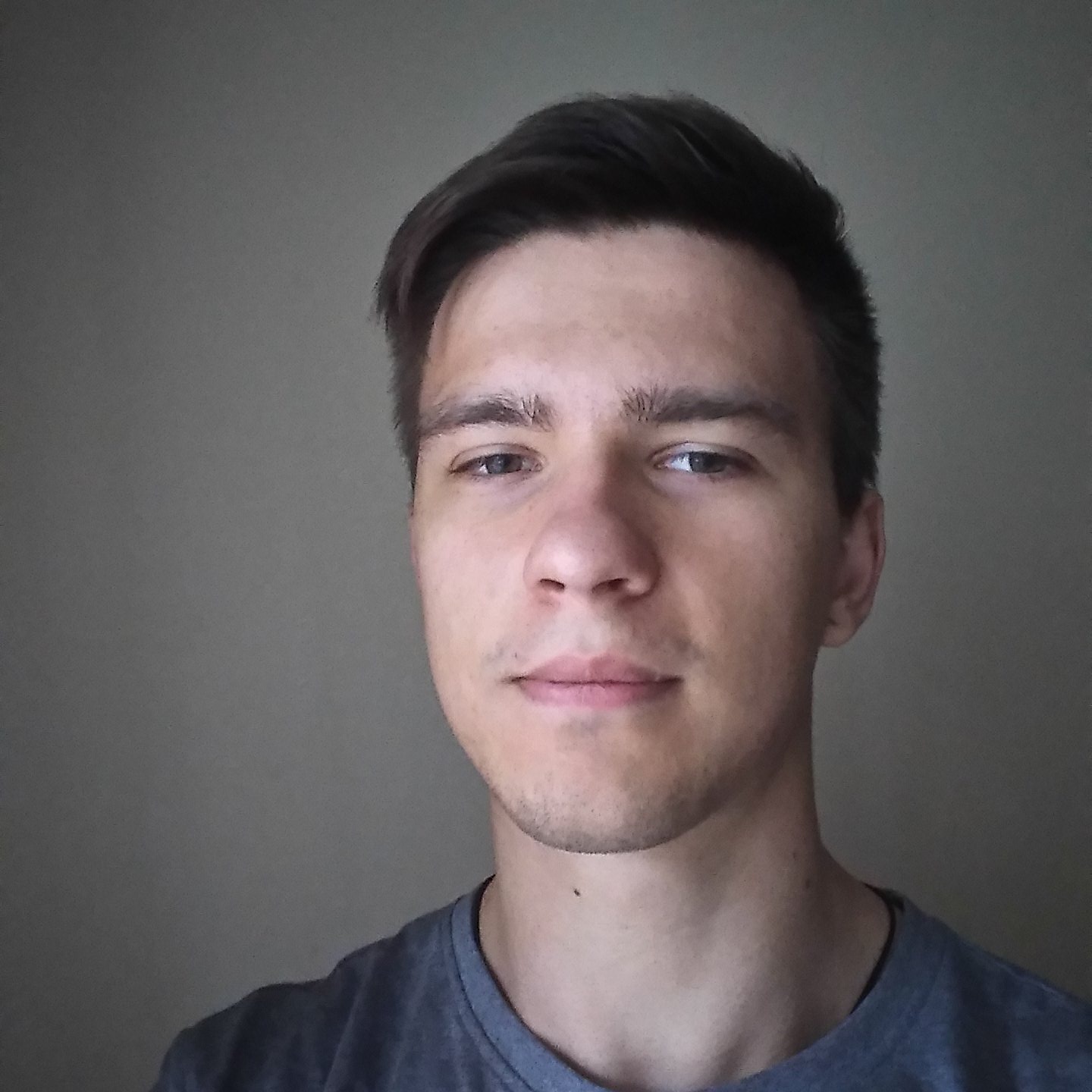 Dmytro KHYZHNIAK